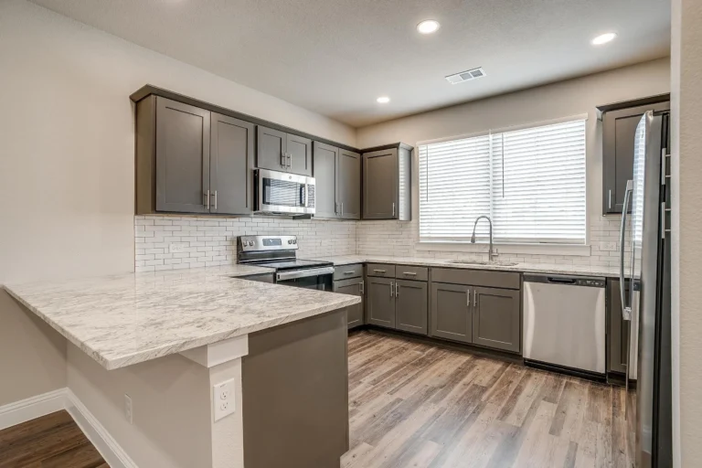 5 - Kitchen (4) - 440S